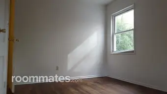 Room for rent in Falls Church, VA $730, house