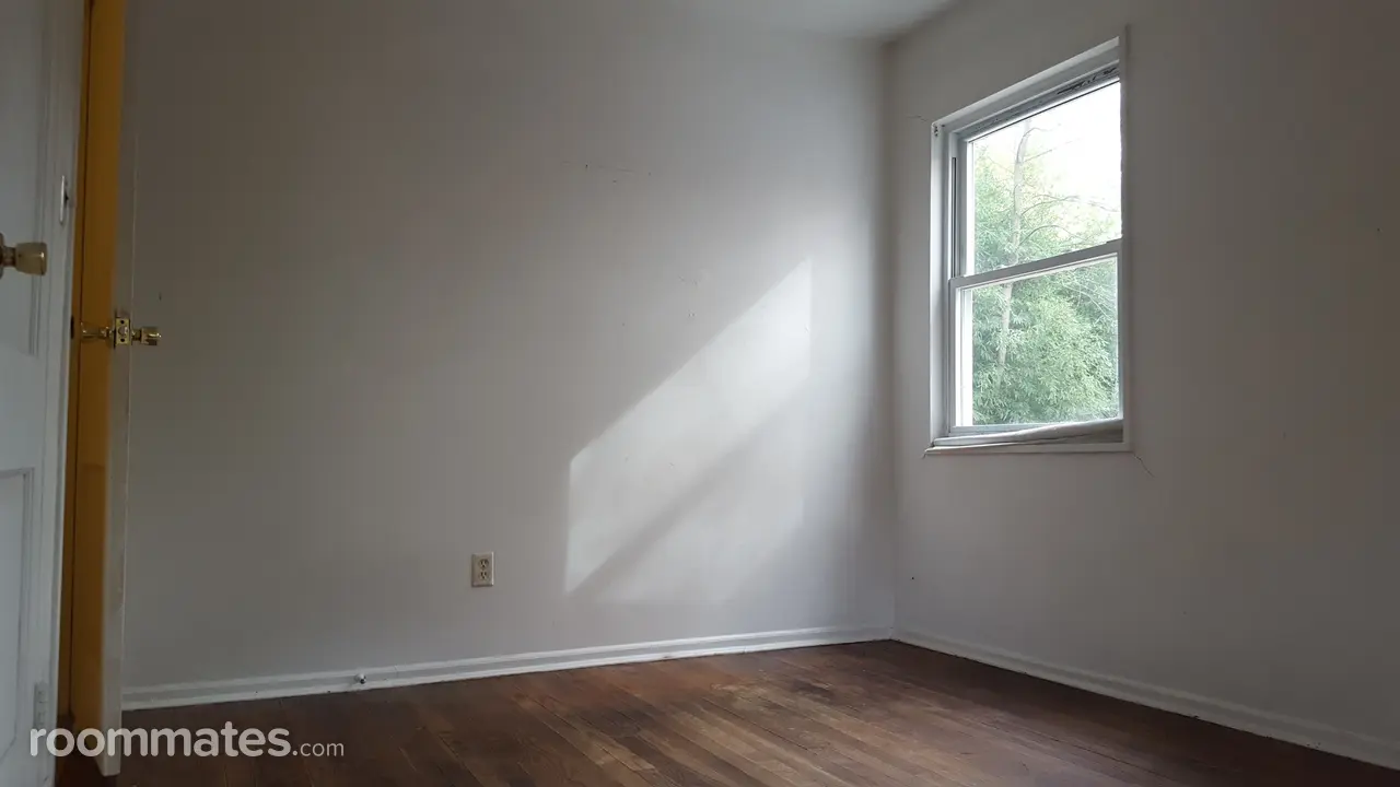 Profile photo 2 of 8