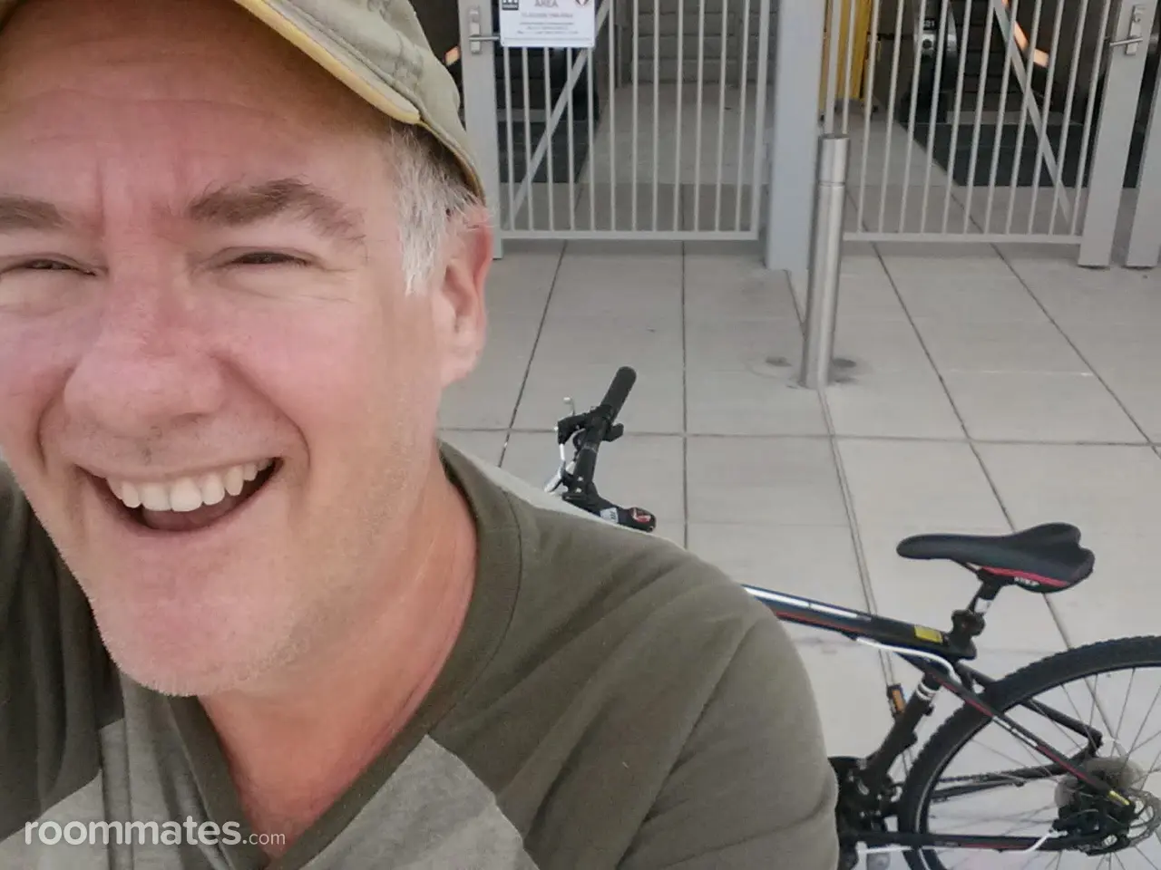 Profile photo 8 of 8