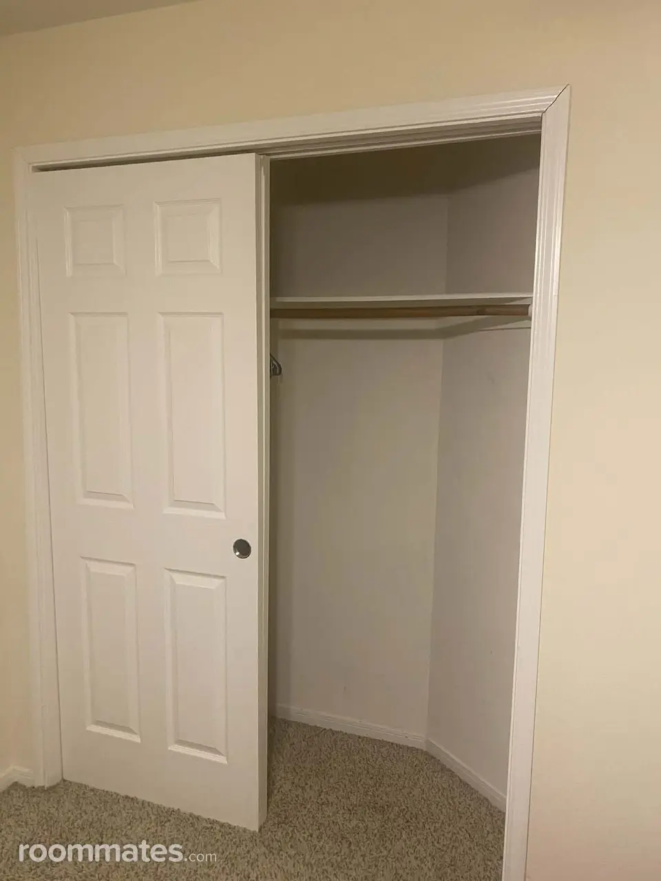 Profile photo 1 of 7