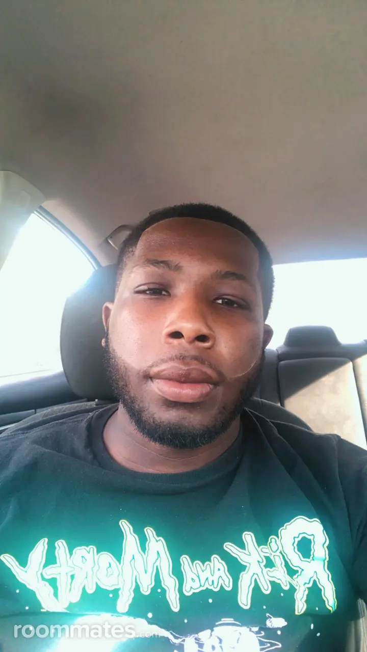 Profile photo 1 of 1