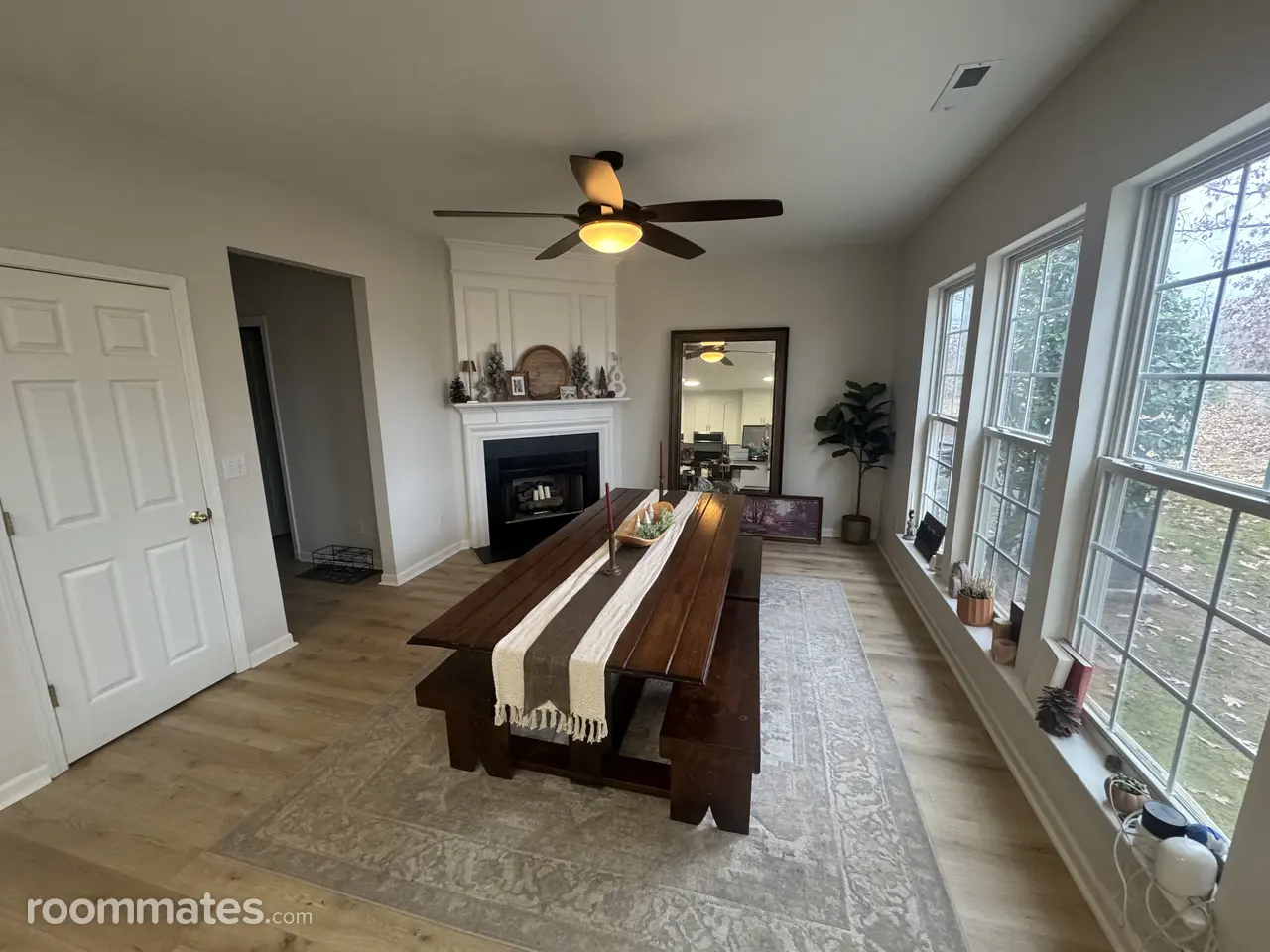 Profile photo 5 of 11