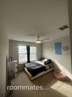 Room for rent in Cary, NC $900, house