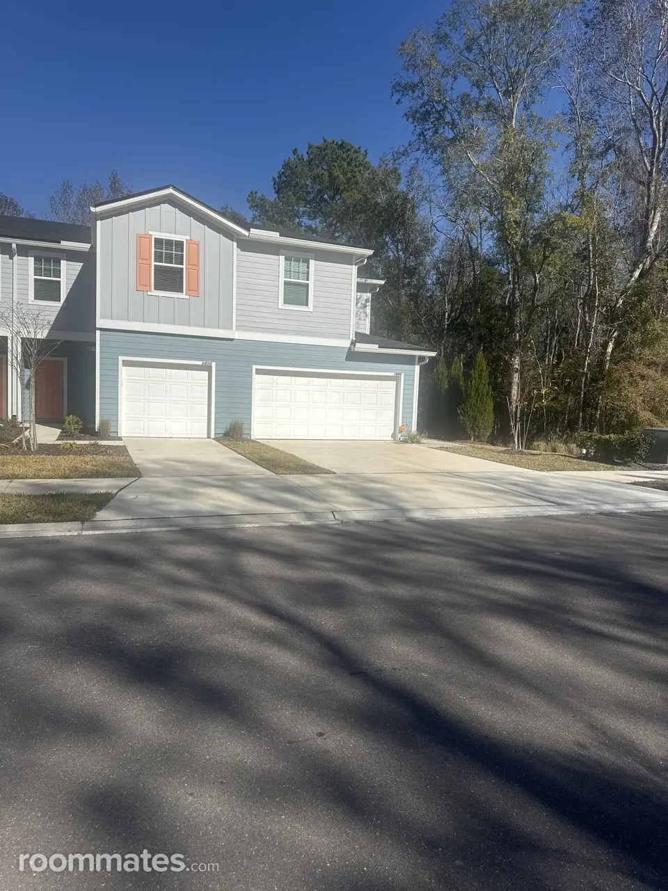 Profile photo 1 of 10