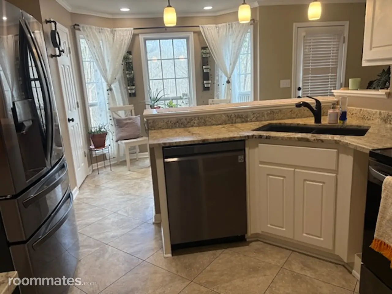 Profile photo 2 of 8