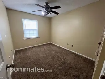 Room for rent in Suffolk, VA $950, house