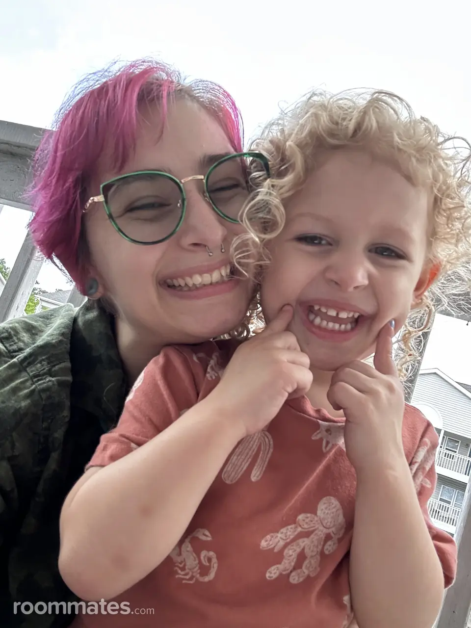 Profile photo 7 of 11