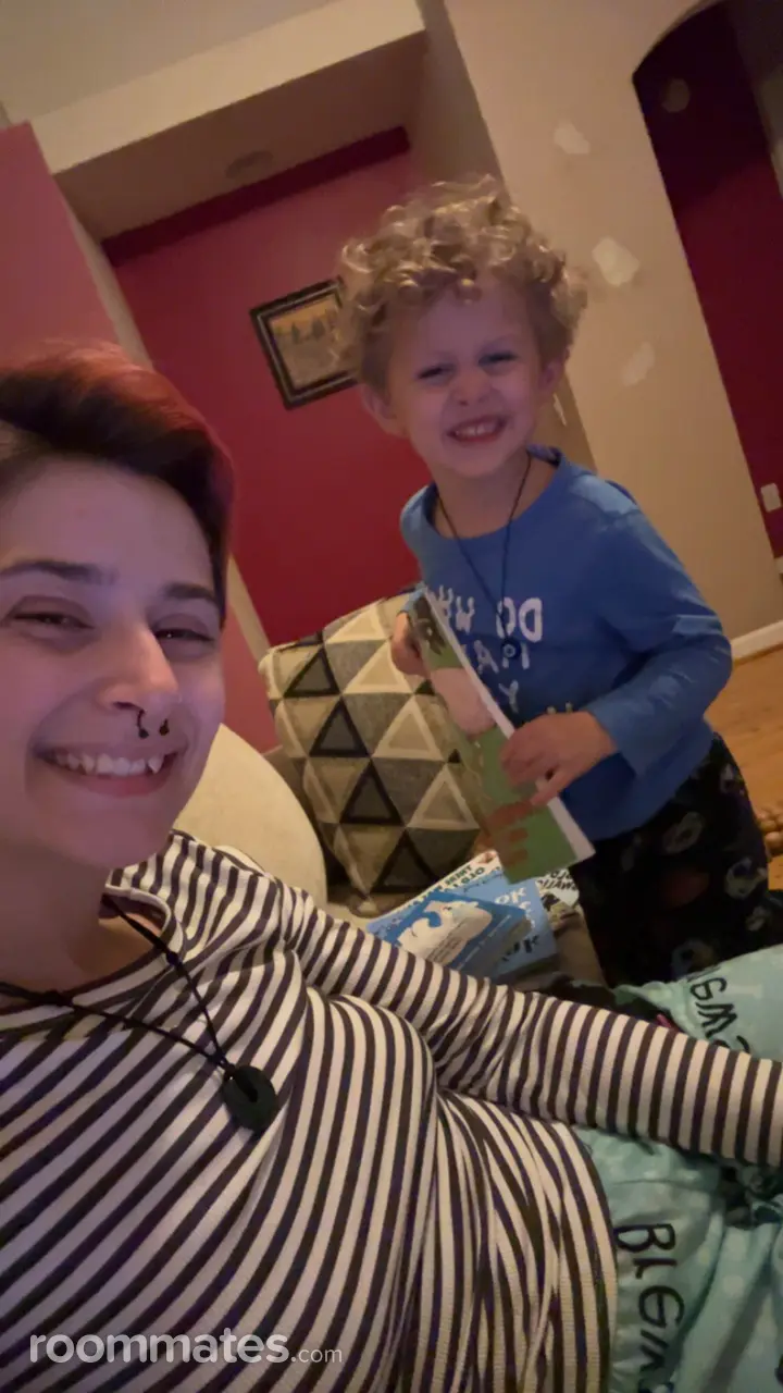 Profile photo 8 of 11