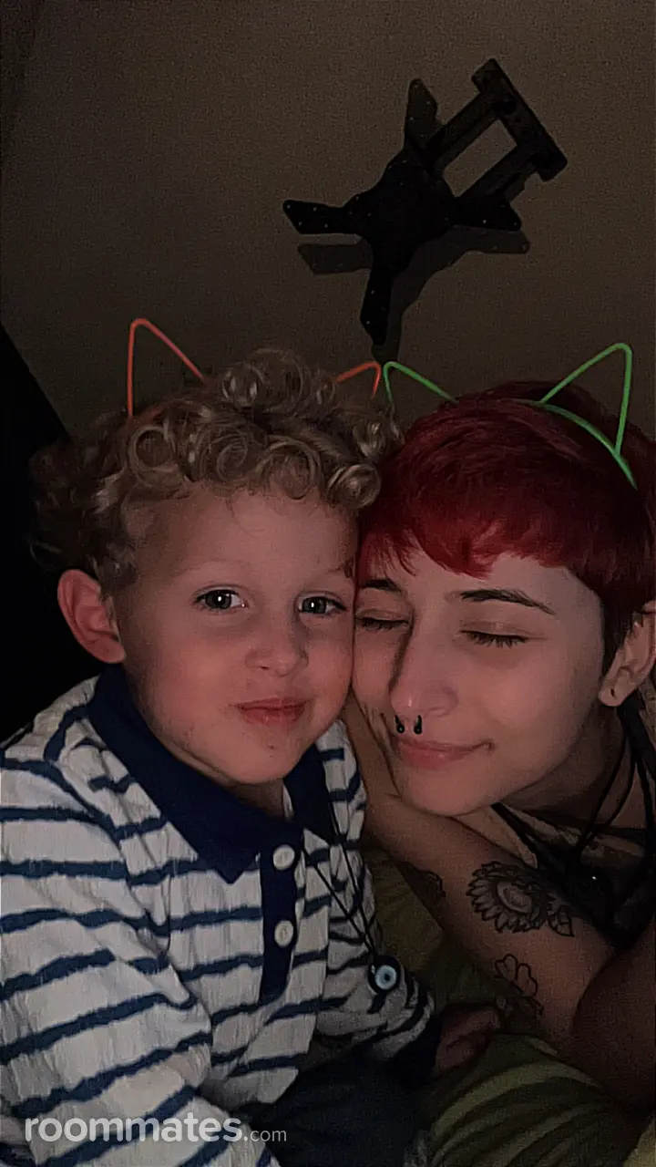 Profile photo 1 of 11