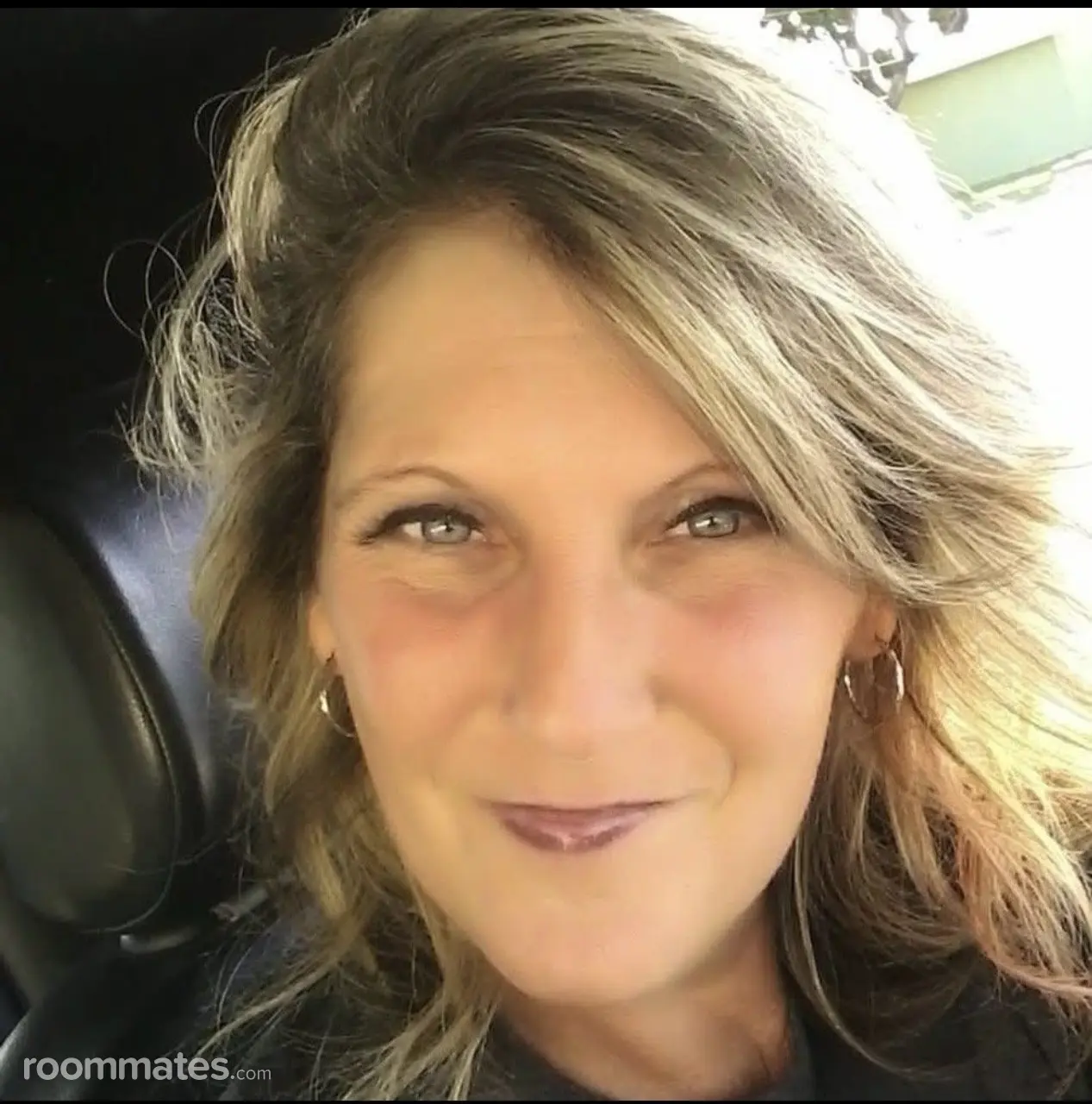 Profile photo 1 of 2