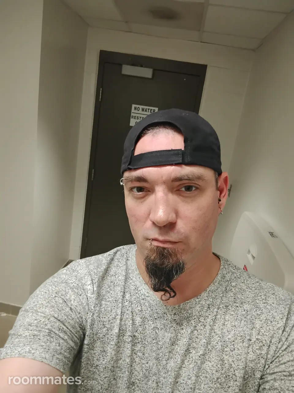 Profile photo 4 of 4