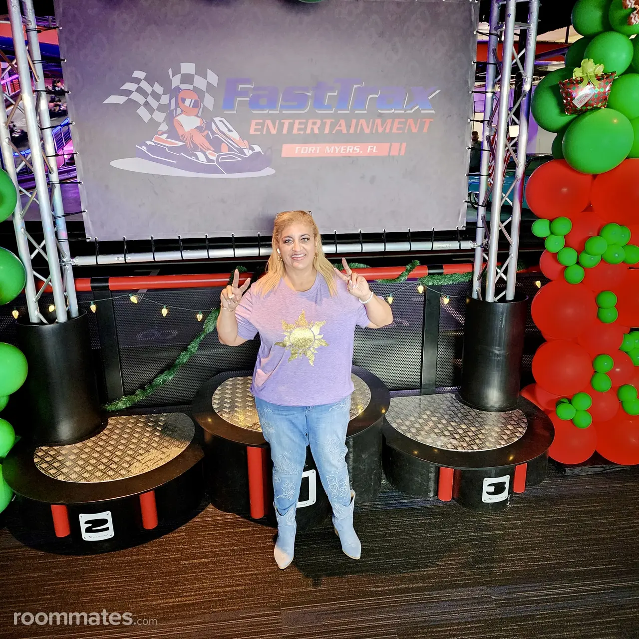 Profile photo 4 of 10