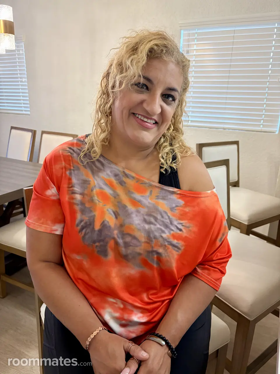 Profile photo 1 of 10