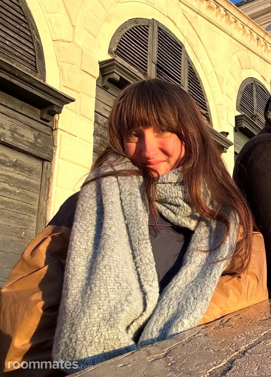 Profile photo 1 of 8