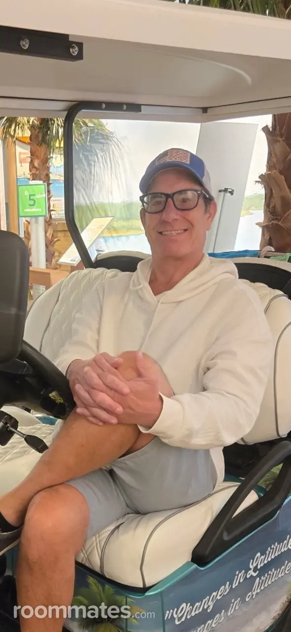 Profile photo 1 of 1