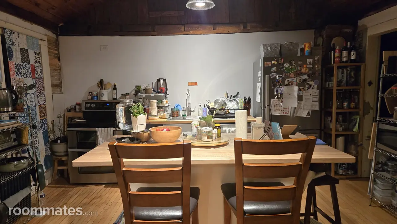 Profile photo 8 of 10