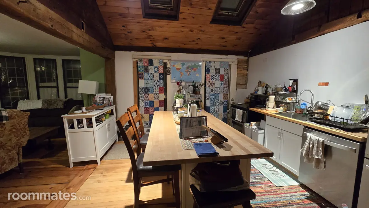 Profile photo 7 of 10