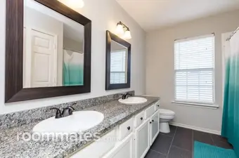 Room for rent in Carrollton, TX $950, house