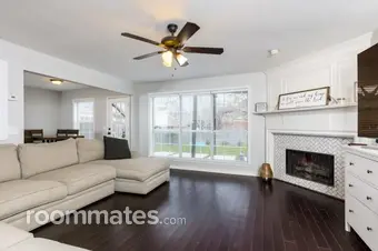 Room for rent in Carrollton, TX $950, house