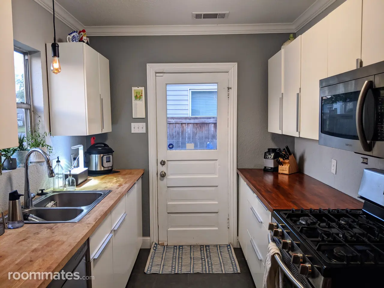 Profile photo 5 of 11