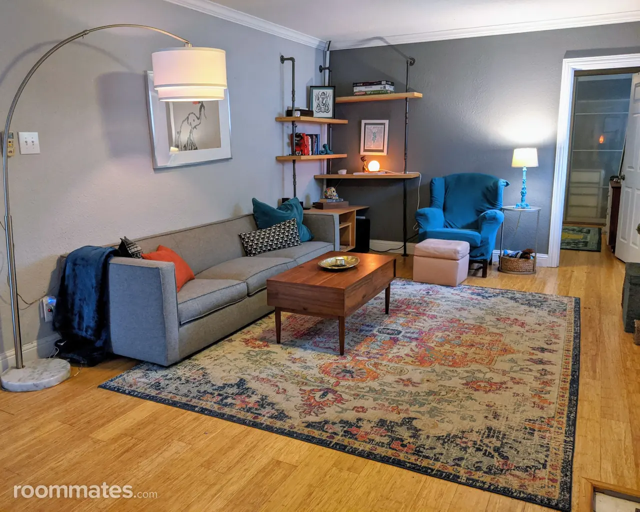 Profile photo 4 of 11