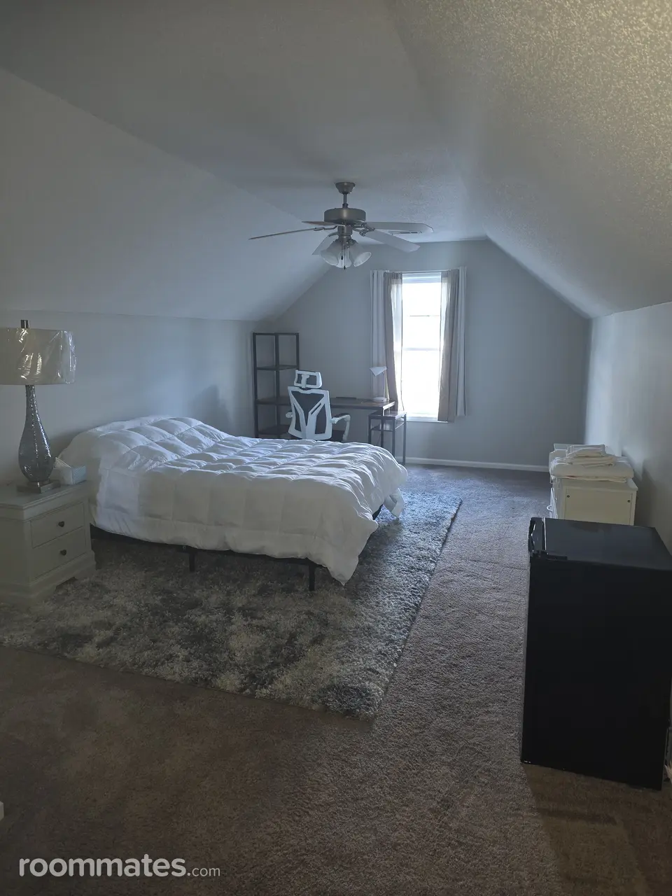 Profile photo 3 of 7