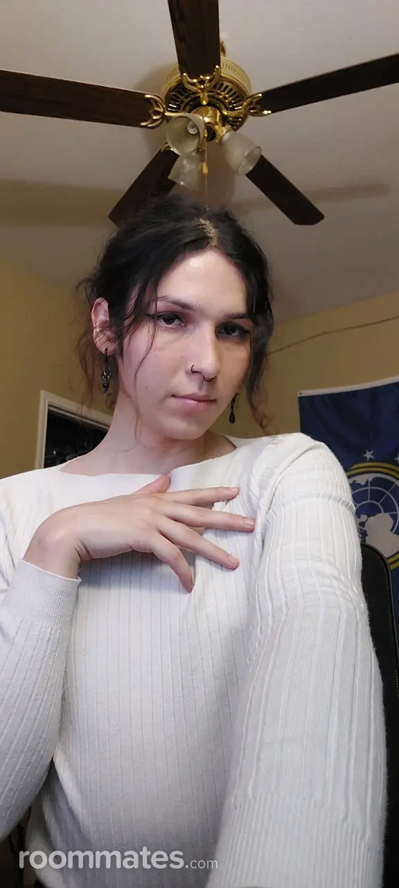 Profile photo 3 of 4