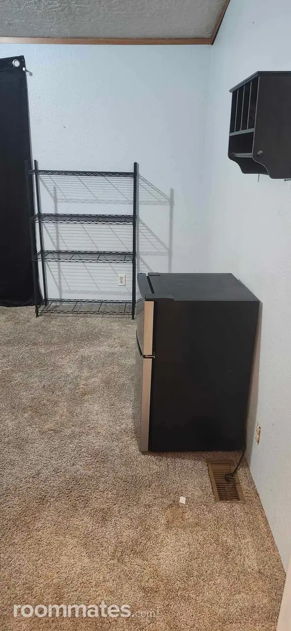 Profile photo 4 of 7