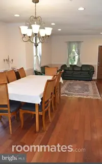 Room for rent in Baltimore, MD $1000, house