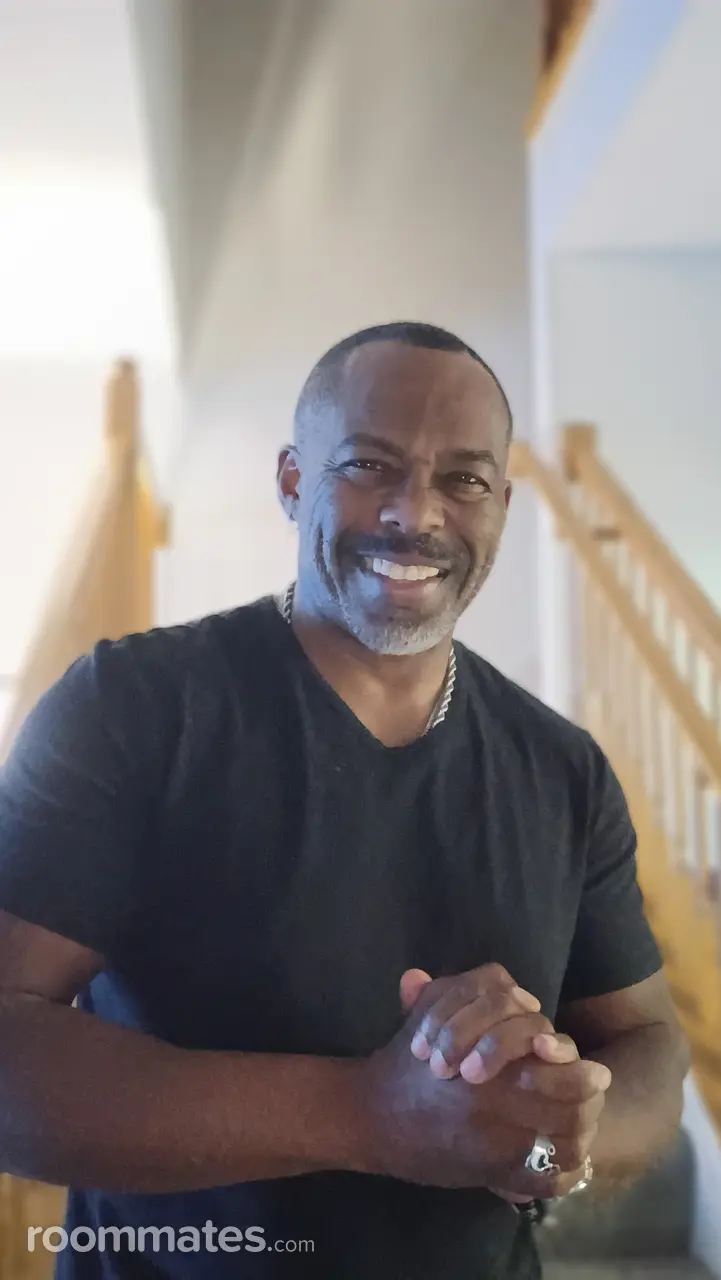 Profile photo 4 of 11