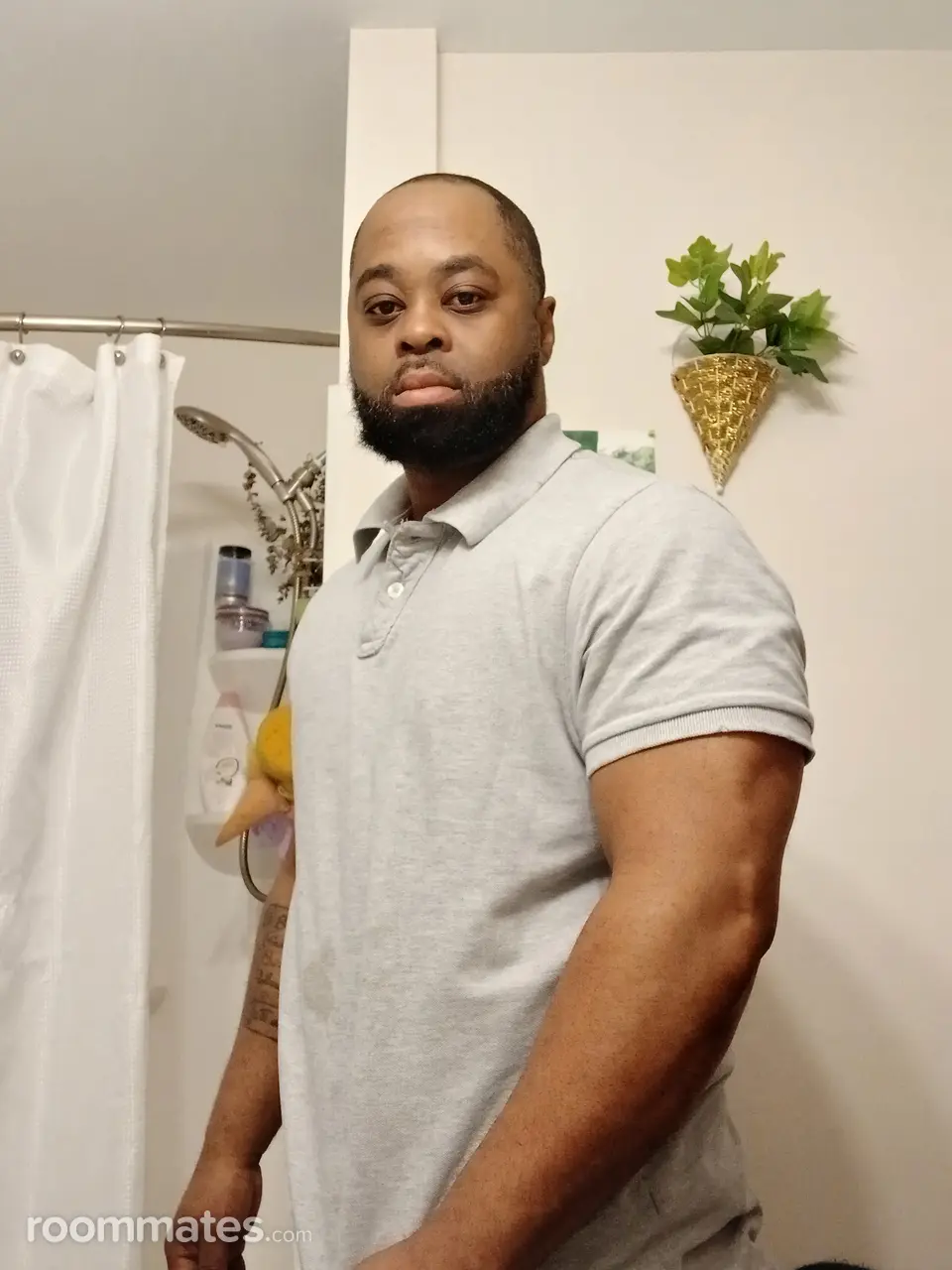 Profile photo 1 of 1