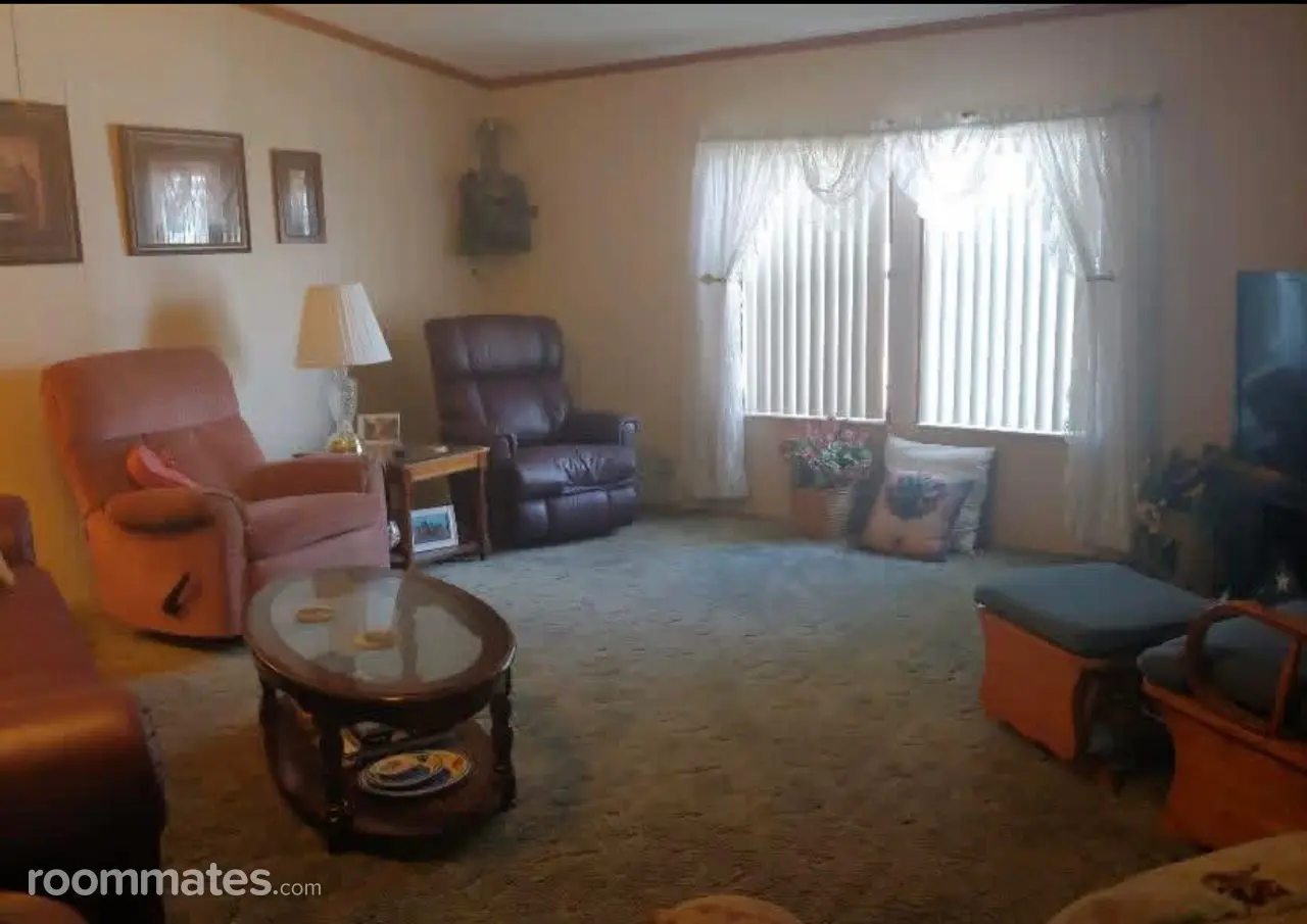 Profile photo 1 of 19