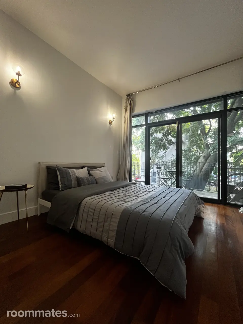 Profile photo 1 of 5