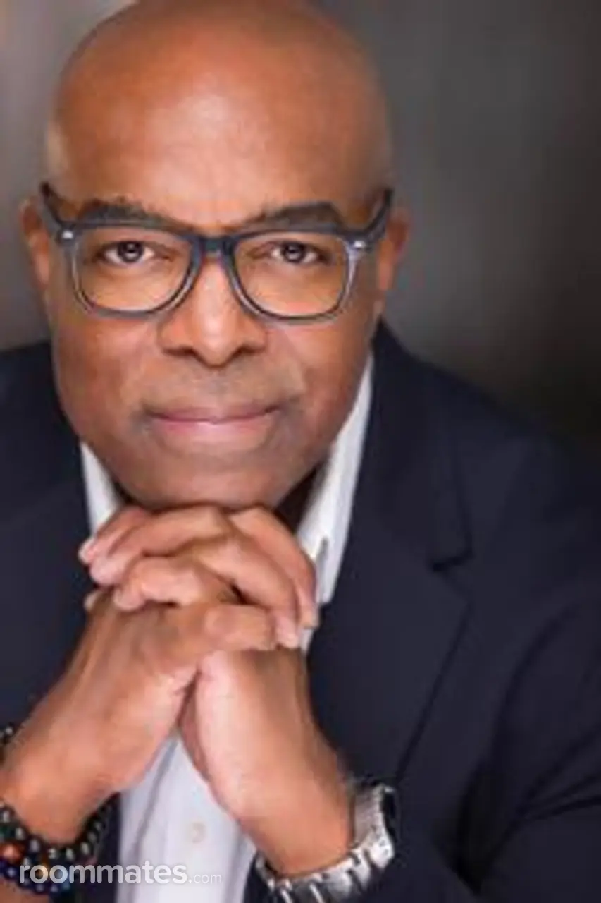 Profile photo 5 of 5