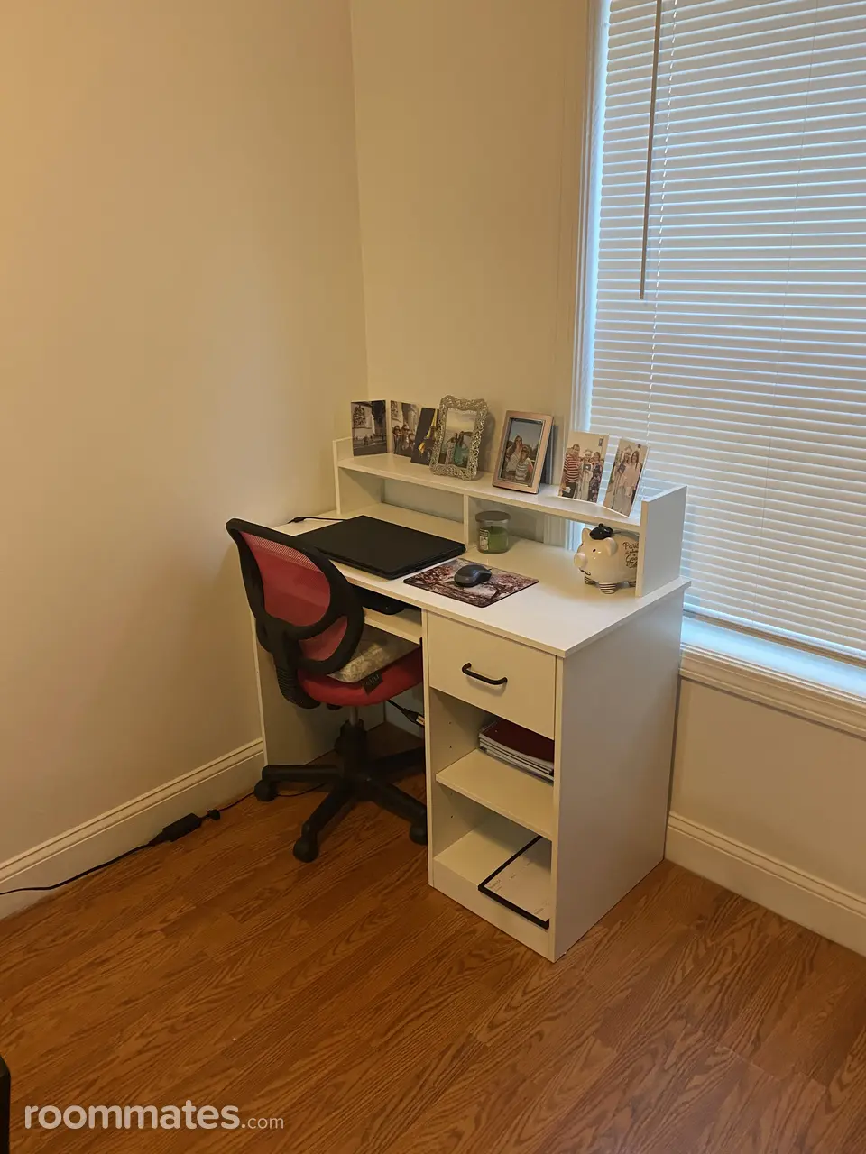 Profile photo 3 of 7