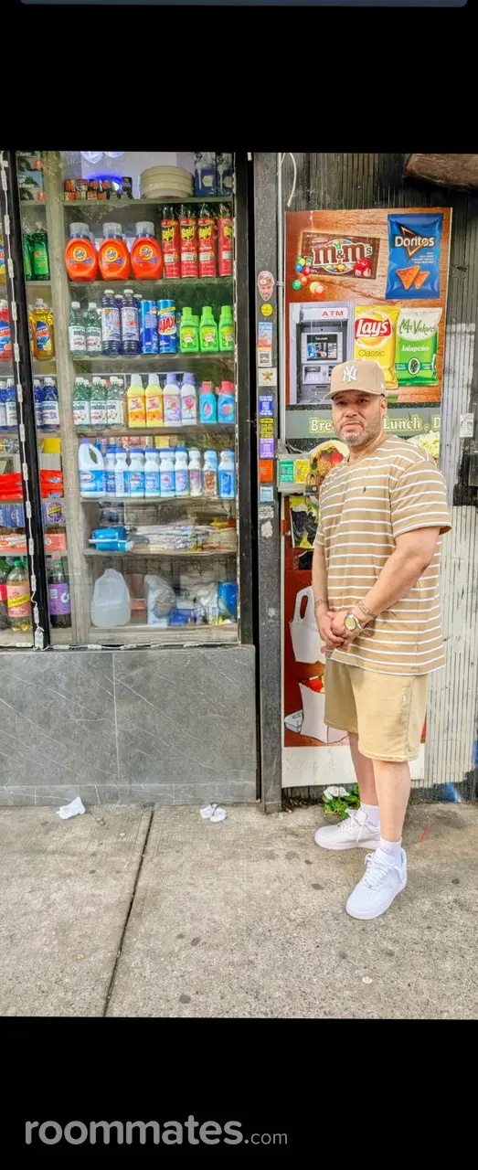 Profile photo 1 of 6