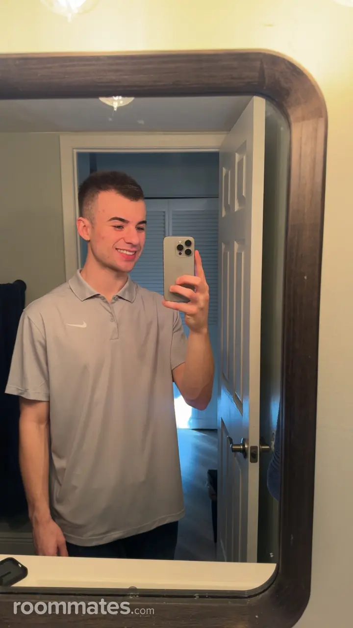 Profile photo 1 of 1