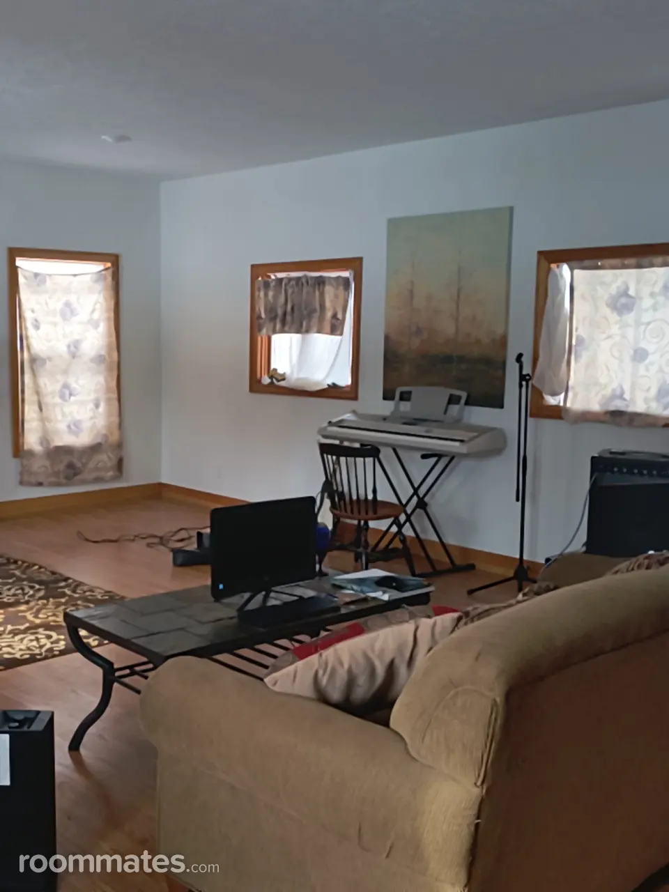 Profile photo 8 of 17