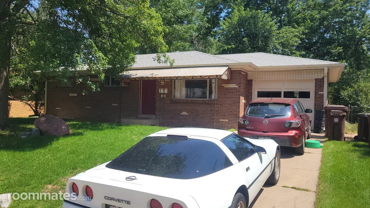 Profile photo 9 of 11