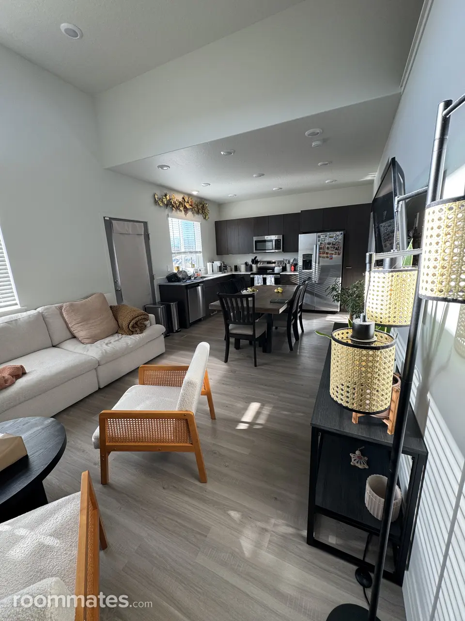 Profile photo 2 of 4