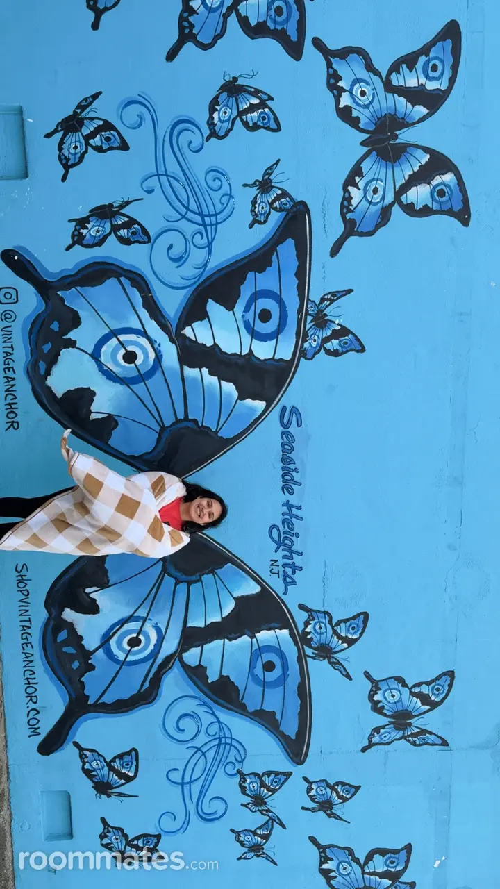 Profile photo 1 of 1