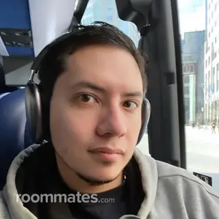 Roommate looking Reno, NV, $1000