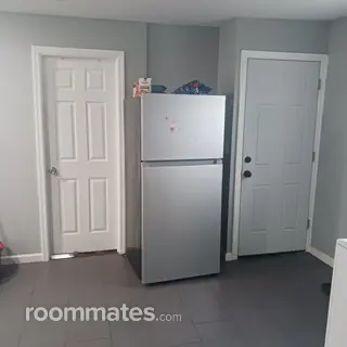 Room for rent in Irvington, NJ $1000, house