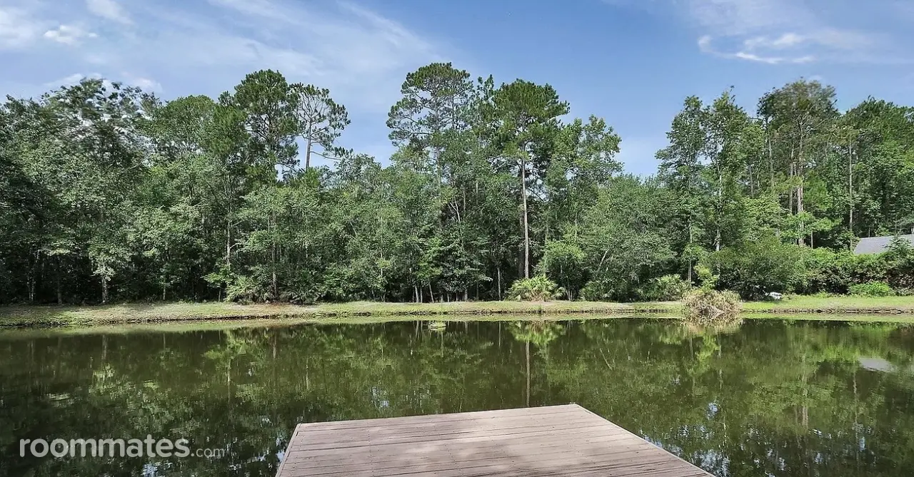 Profile photo 1 of 4