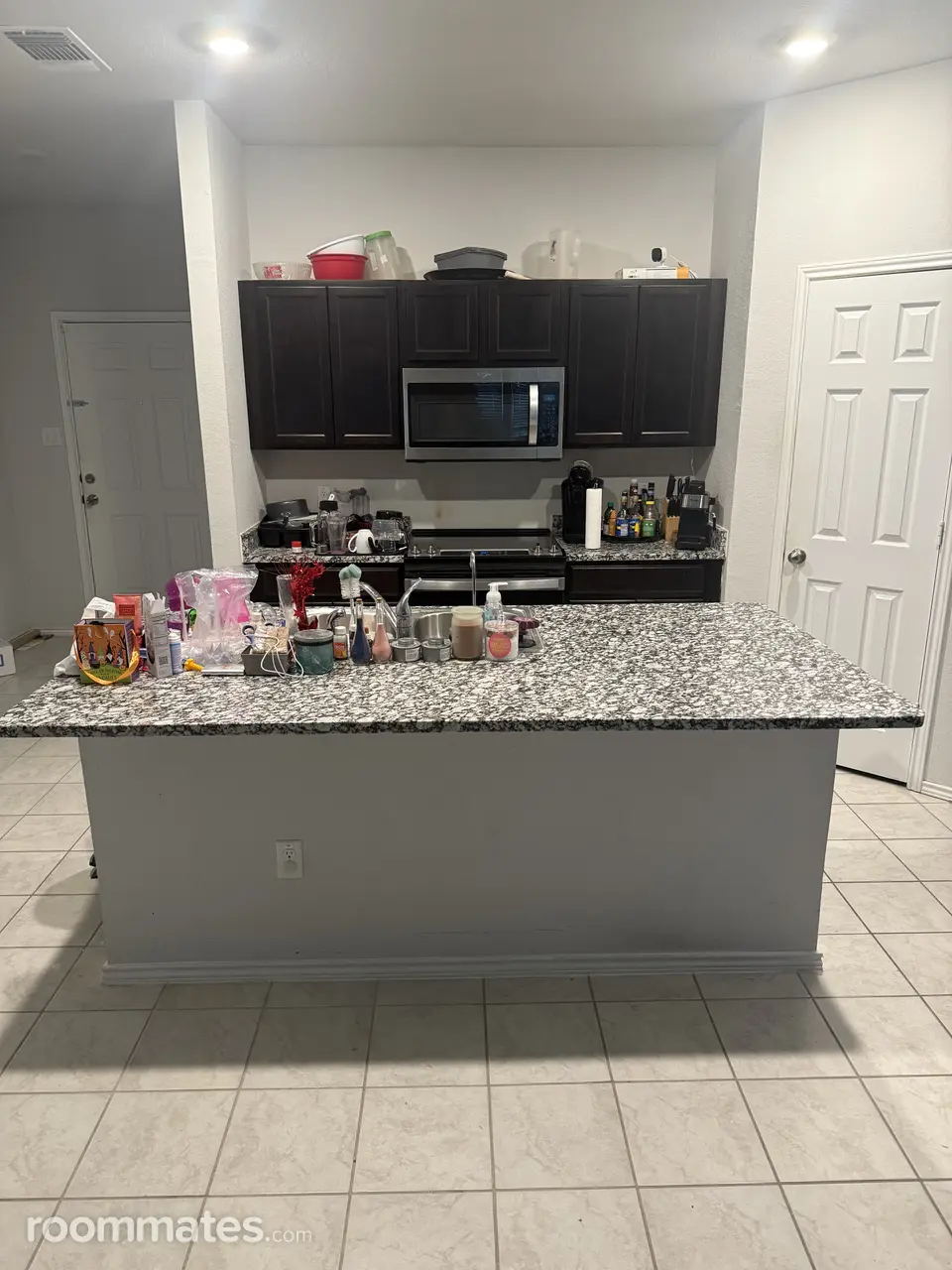 Profile photo 3 of 4