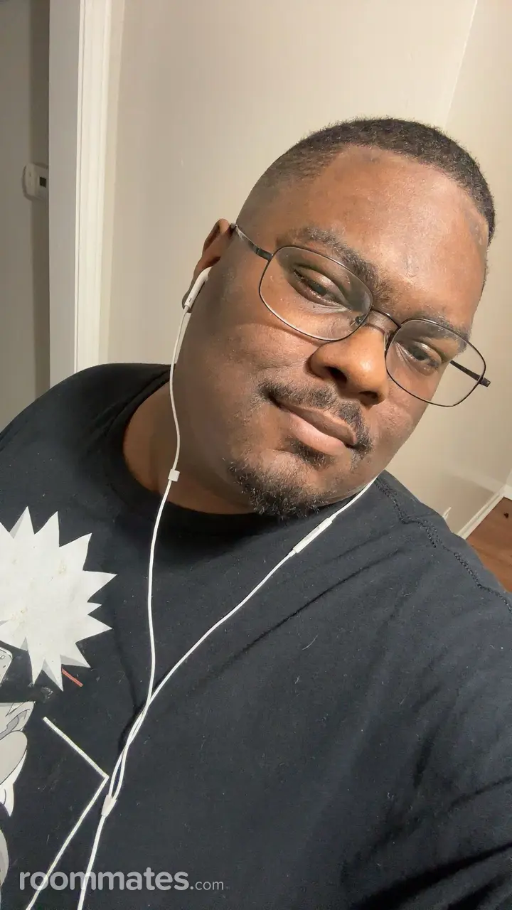 Profile photo 5 of 5