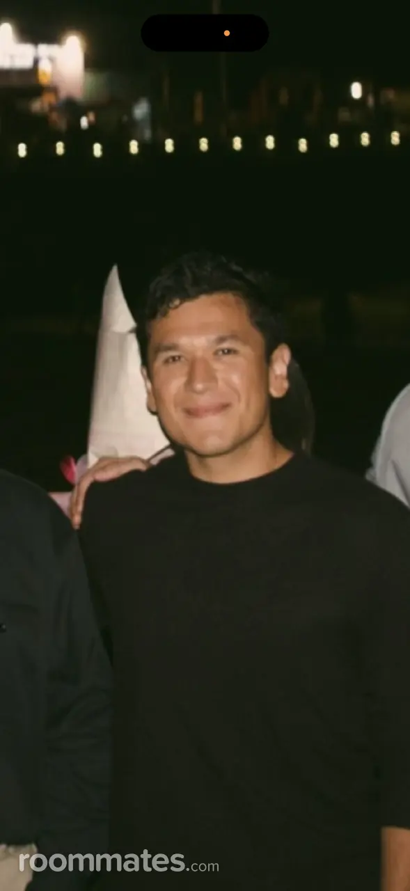 Profile photo 1 of 1