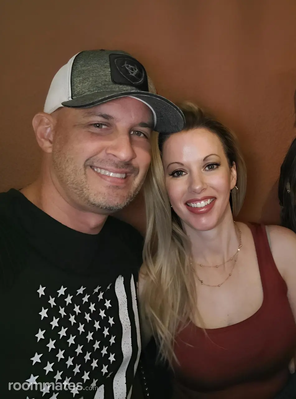 Profile photo 8 of 11