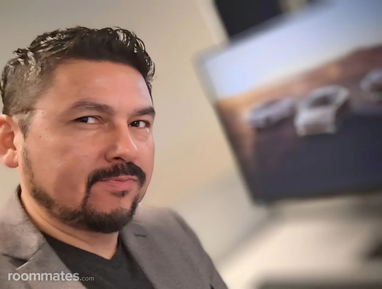 Profile photo 2 of 2