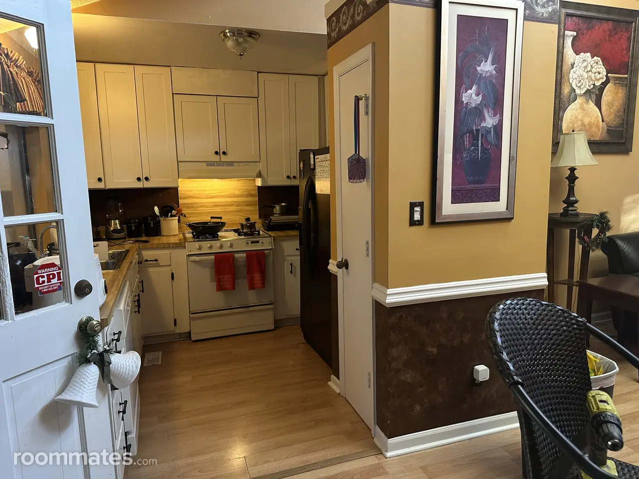 Profile photo 10 of 15